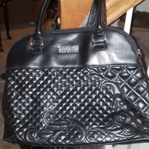 Purse - Picture 1 of 4